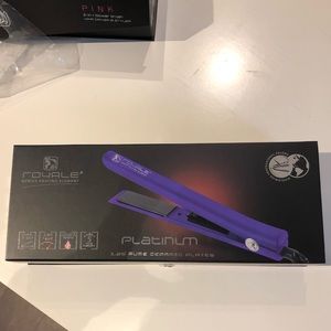 ROYALE Hair Straightener